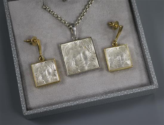 A Lalique Arethuse swivel-mounted crystal pendant and pair of matching earrings (boxed).